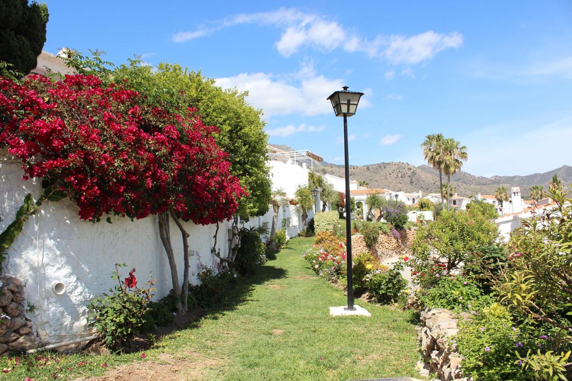 Apartamento Capistrano Village Nerja Luaran gambar