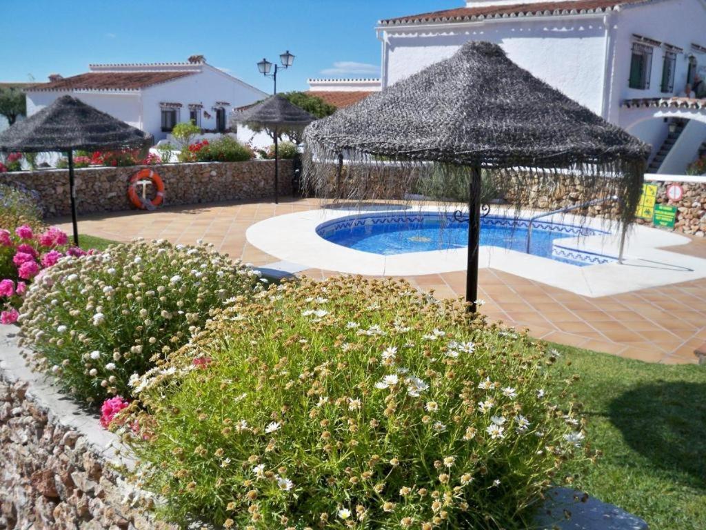 Apartamento Capistrano Village Nerja Luaran gambar
